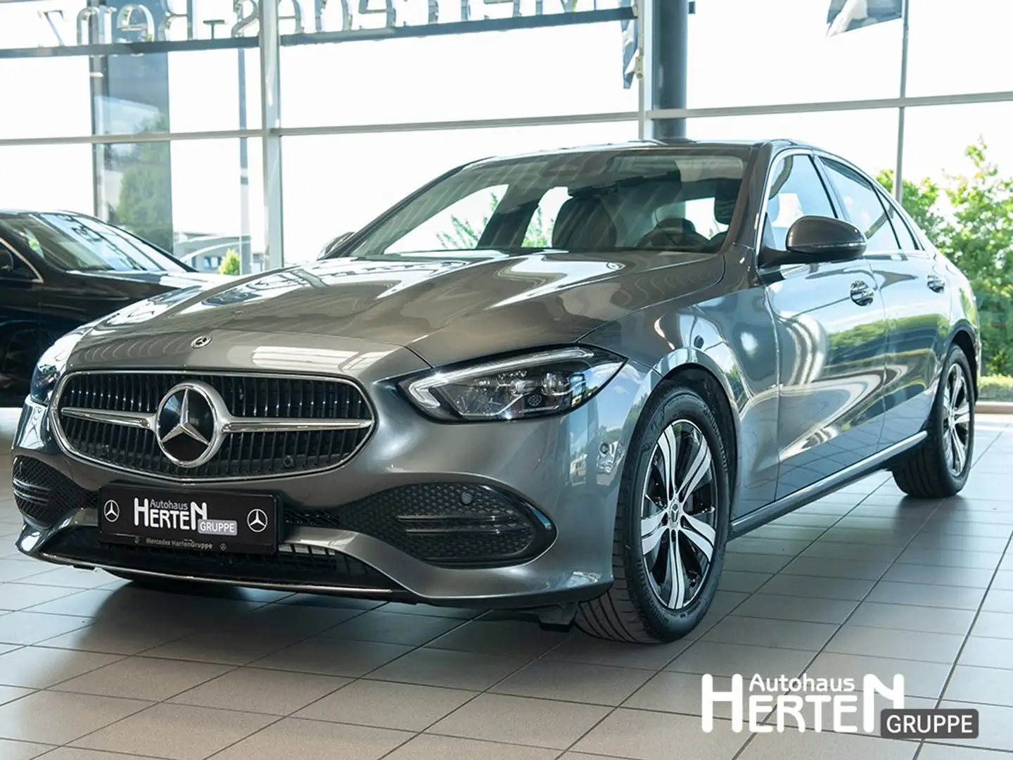 Mercedes-Benz C 300 d+AVANTGARDE+LED+MEMORY+R-KAMERA+AMBIENTE Grau - 1