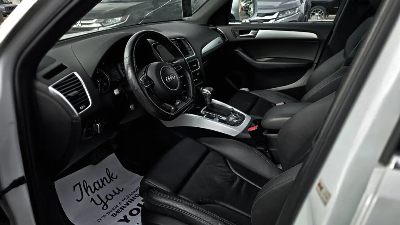 Audi Q5 снимка Audi Q5