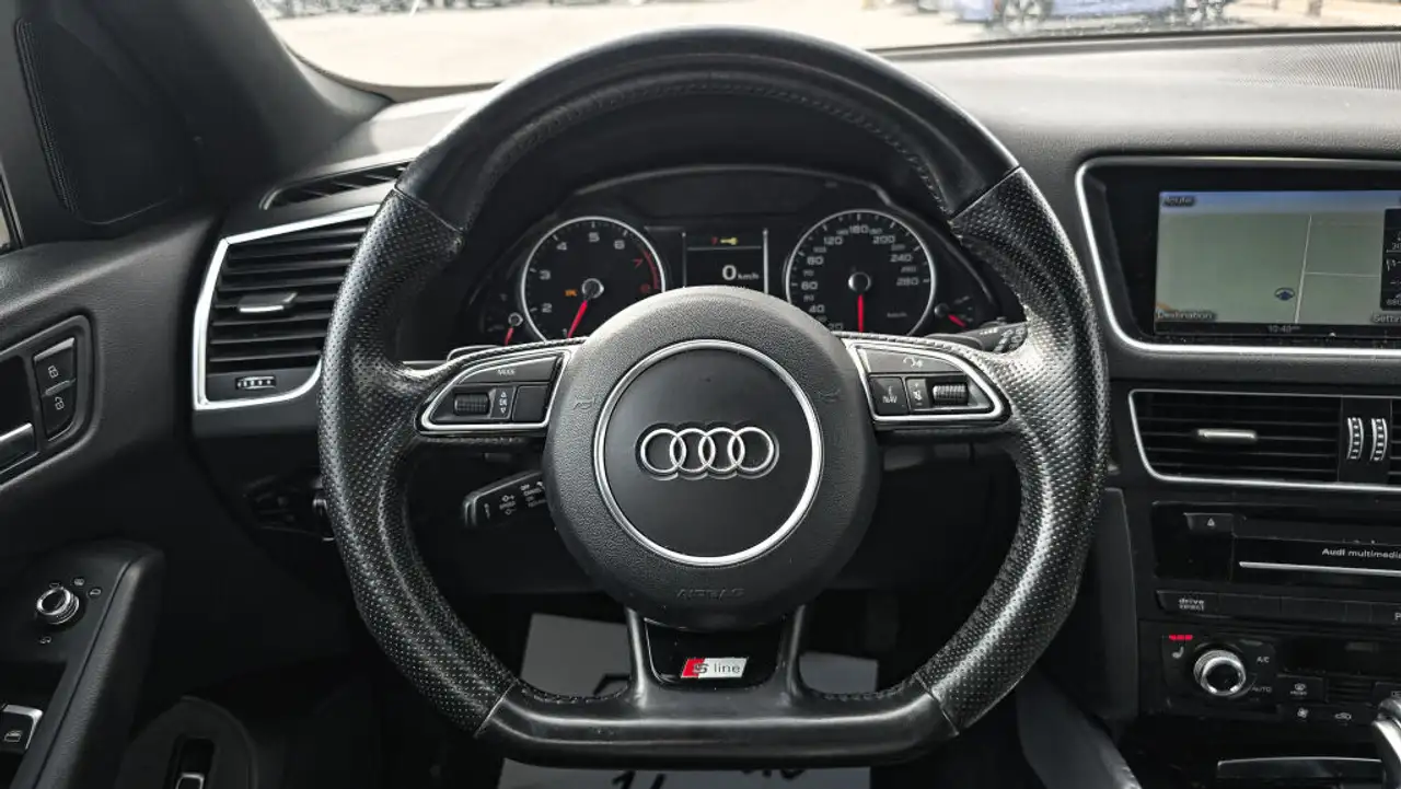 Audi Q5 снимка Audi Q5