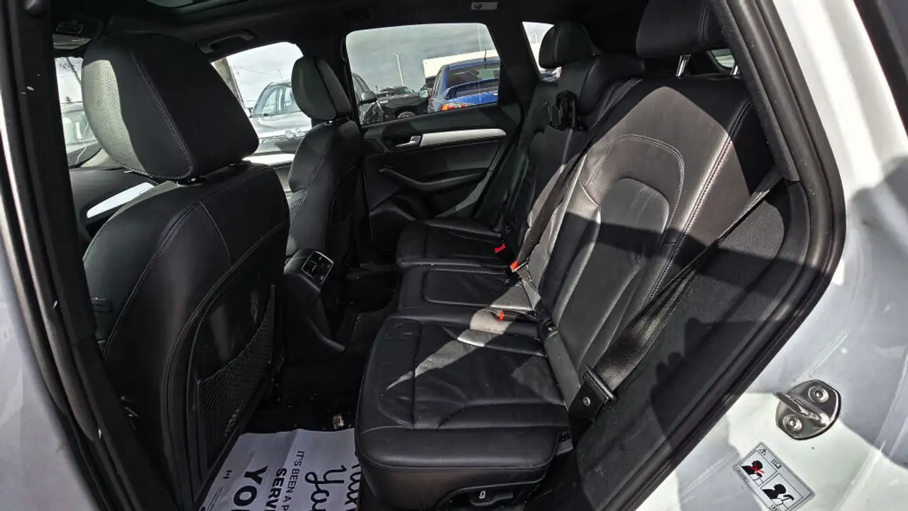 Audi Q5 снимка Audi Q5