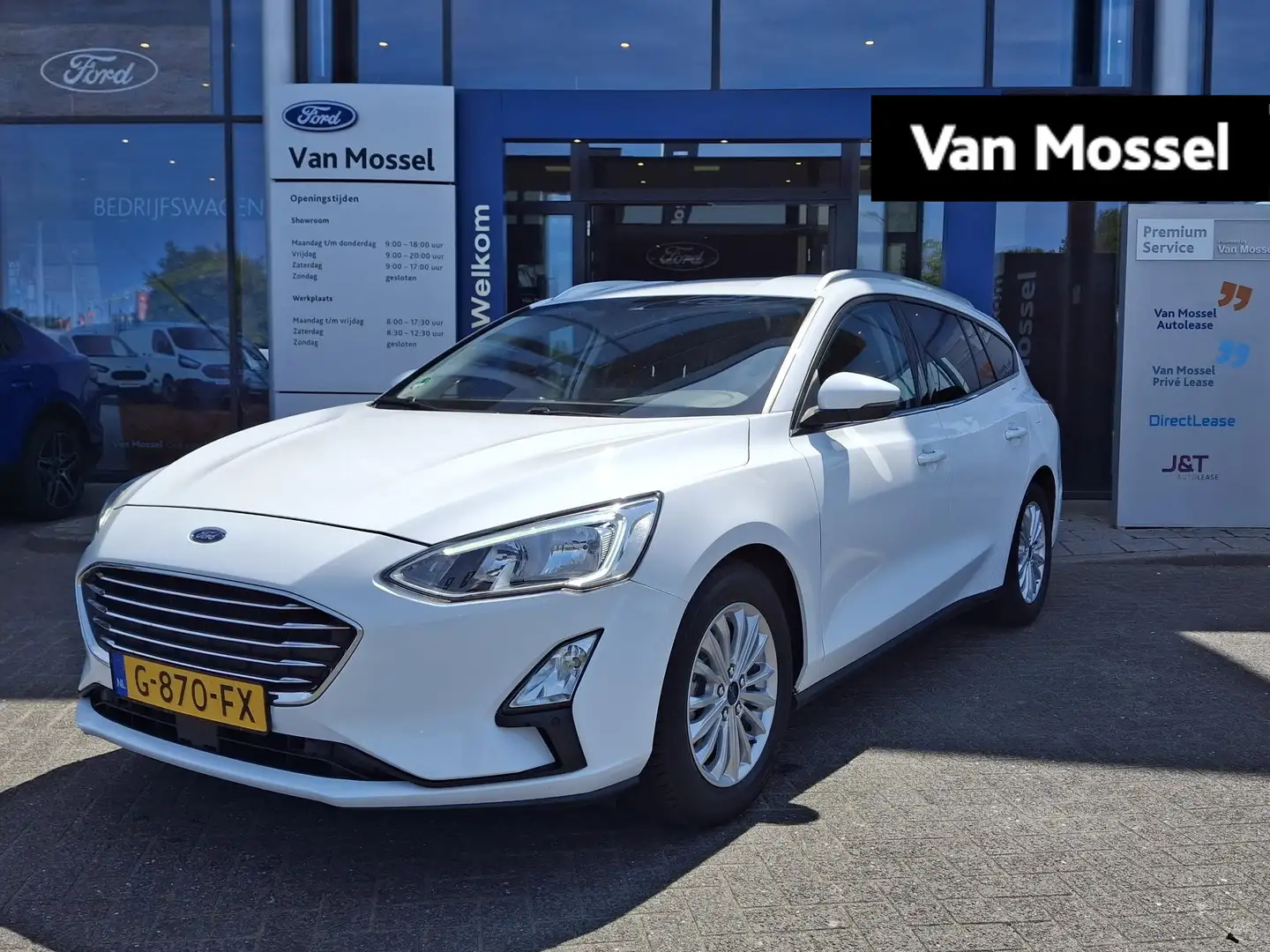 Ford Focus Wagon 1.0 EcoBoost Titanium | Winterpack | Cruise Wit - 1
