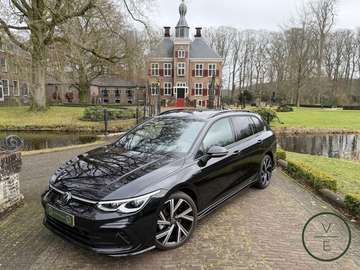 1.5 eTSI R-Line | Pano | IQ-Light | Camera | Adapt