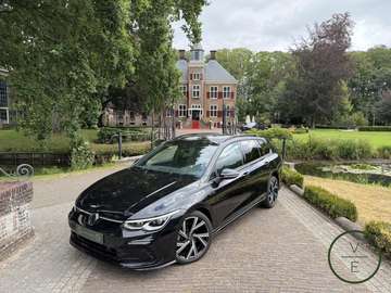 1.5 eTSI R-Line | Pano | IQ-Light | Camera | Adapt
