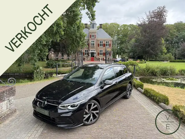 Volkswagen Golf Variant 1.5 eTSI R-Line | Pano | IQ-Light | Camera | Adapt