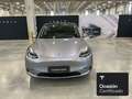 Tesla Model Y Long Range AWD Plateado - thumbnail 3