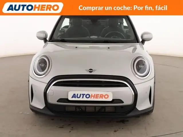 Mini Hatch view 9