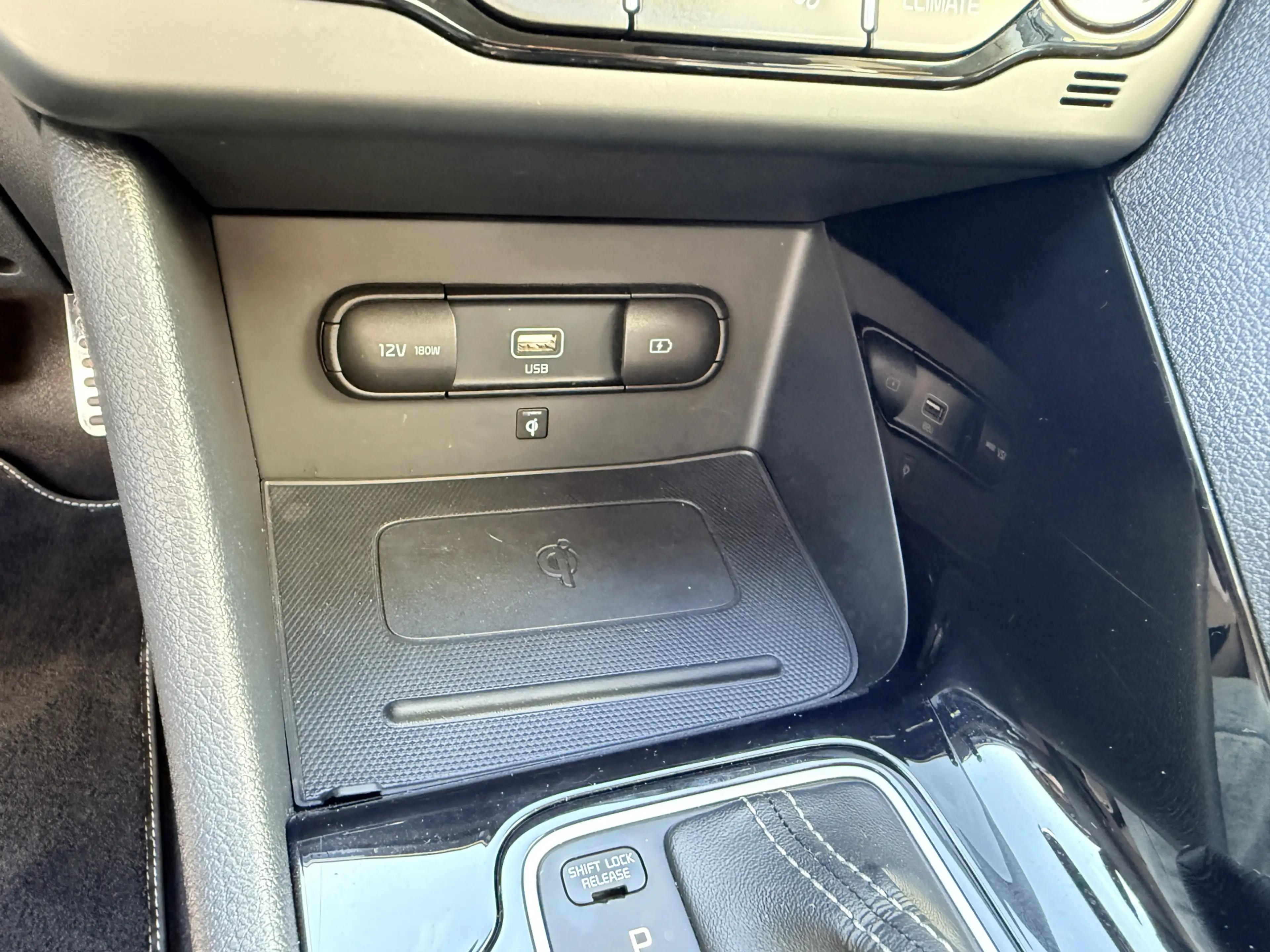 Kia Niro 1.6 GDi PHEV DynamicPlusLine | Trekhaak | Keyless — photo 31
