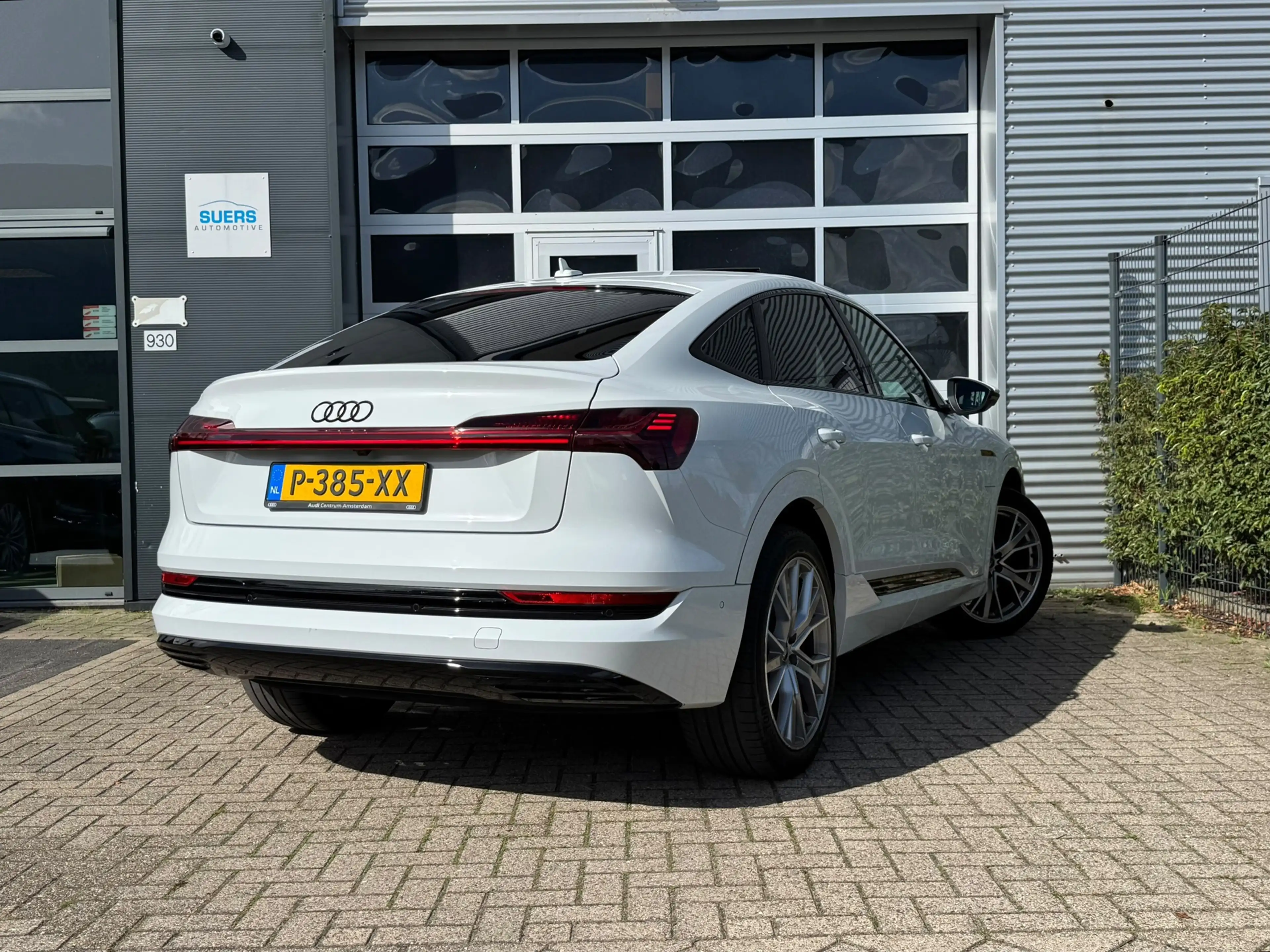 Audi e-tron Sportback 55 | SOH 94% | Panorama | 21'' | Zwart O — photo 2