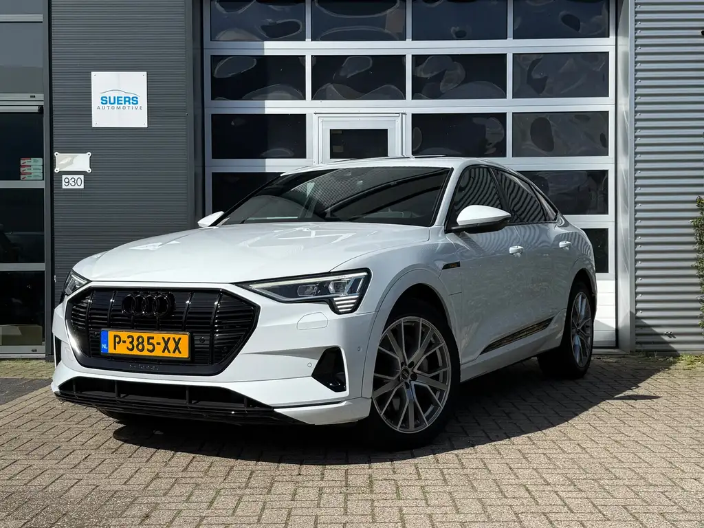 Audi e-tron 2022 из Европы — купить под ключ