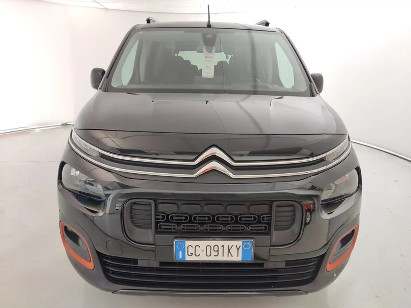 Citroen Berlingo XL 1.5 BlueHDi Shine Чорний - 2