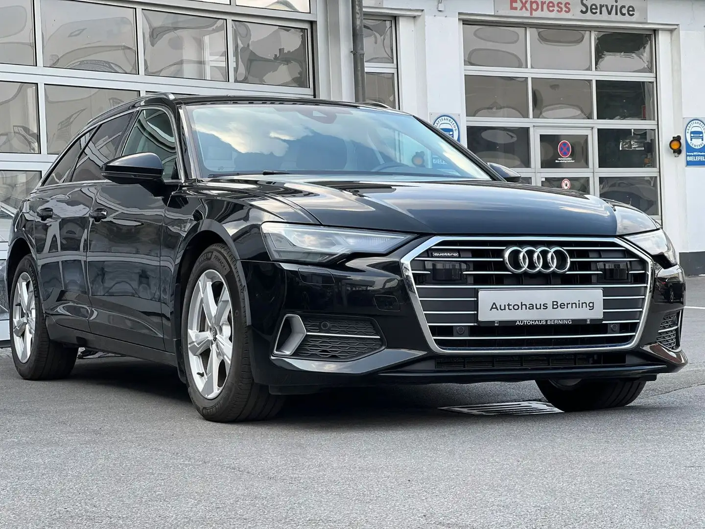 Audi A6 AVANT 40TDI QUATTRO KAMERA STANDHEIZUNG AHK Zwart - 1