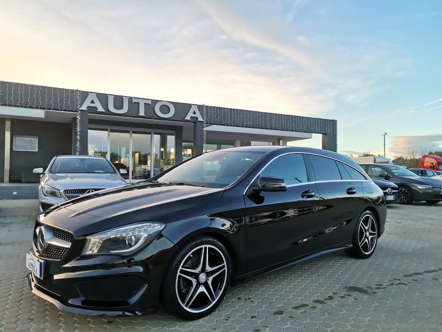 Mercedes-Benz CLA 200 CLA SHOTTING BRAKE 200D AUTOMATIC PREMIUM Nero - 1