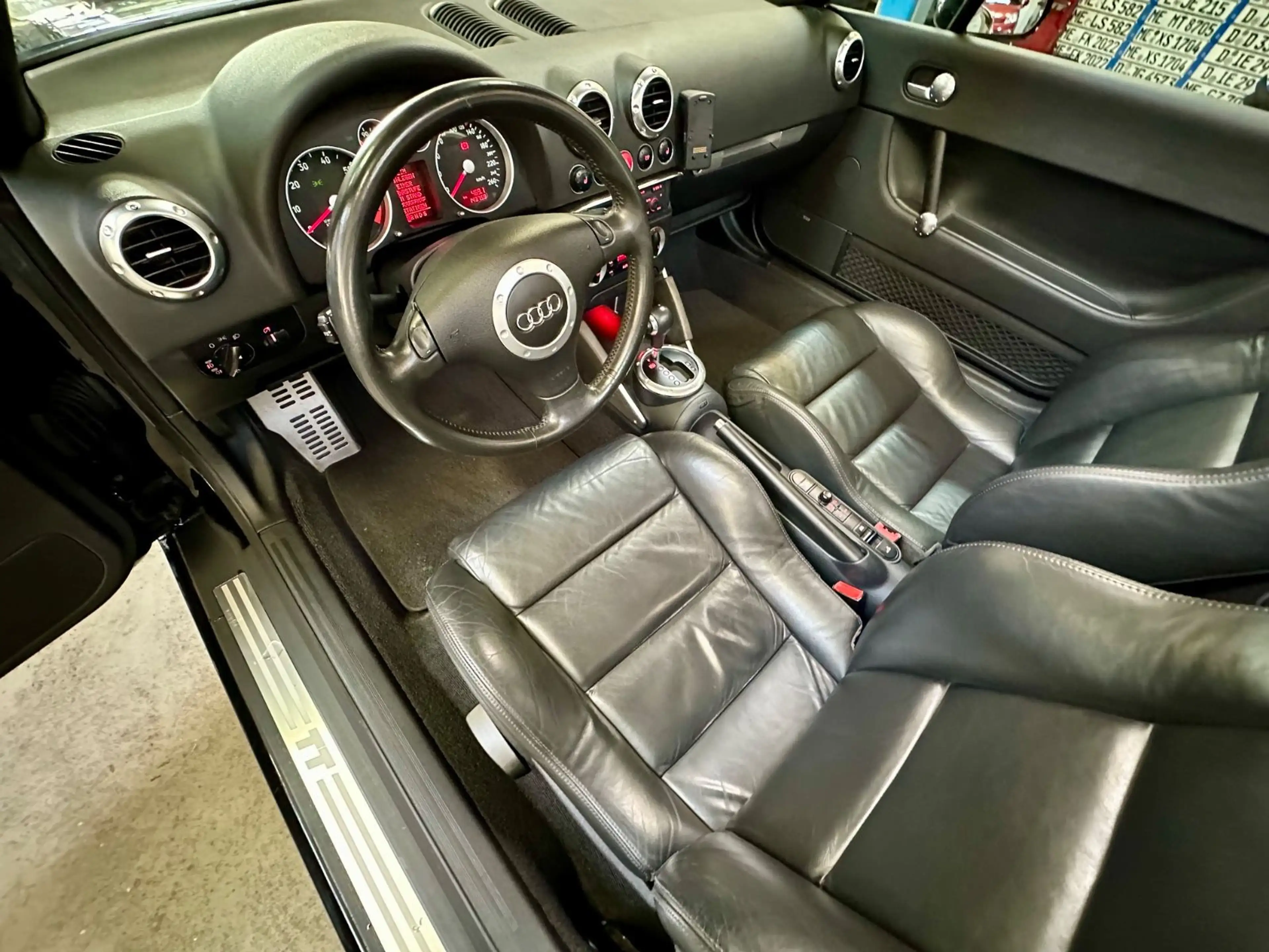 Audi TT Coupe/Roadster 1.8 T Roadster * Vollleder* — photo 10
