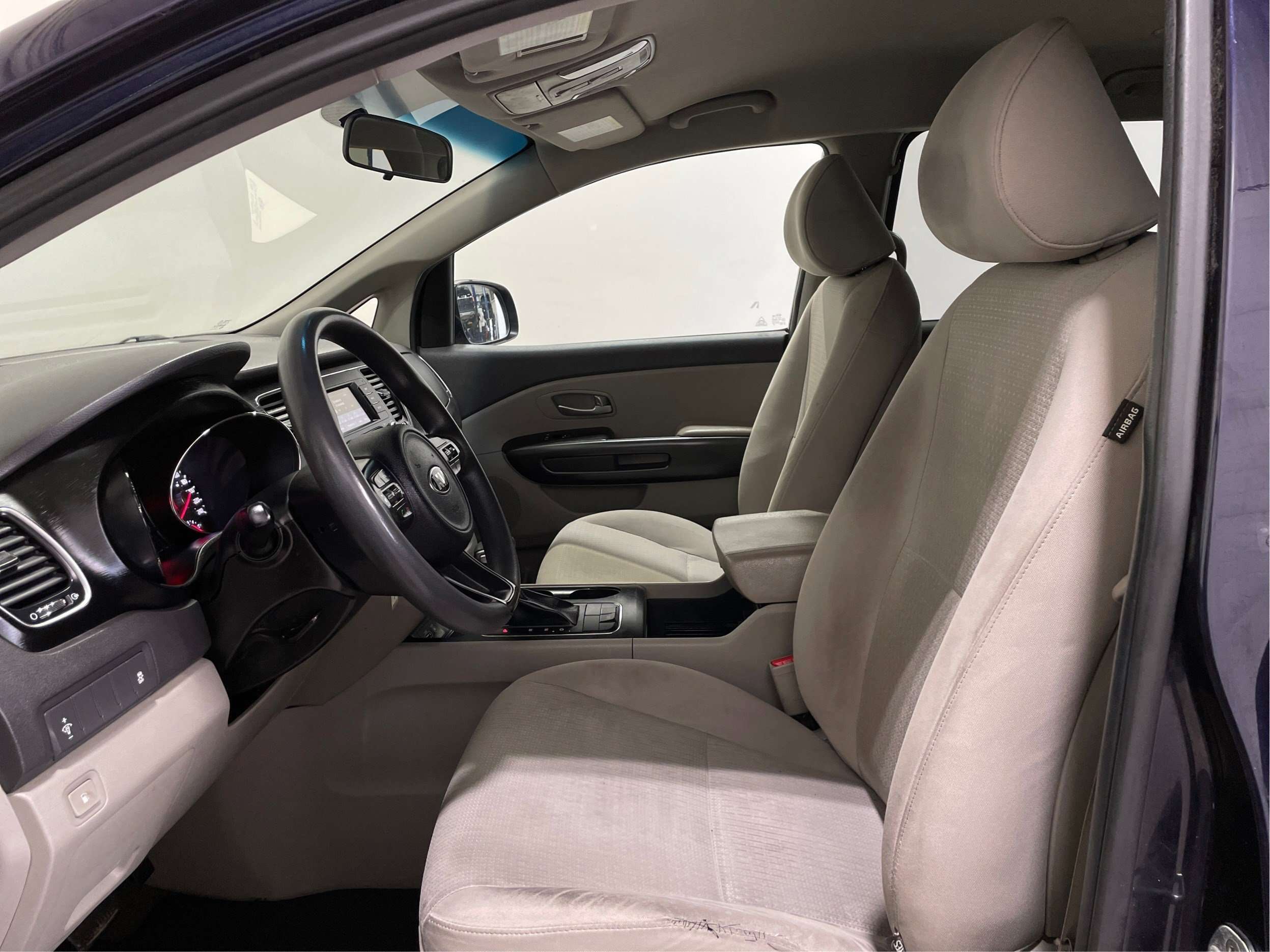 2018 Kia Sedona L A/C 7 places — снимка 1