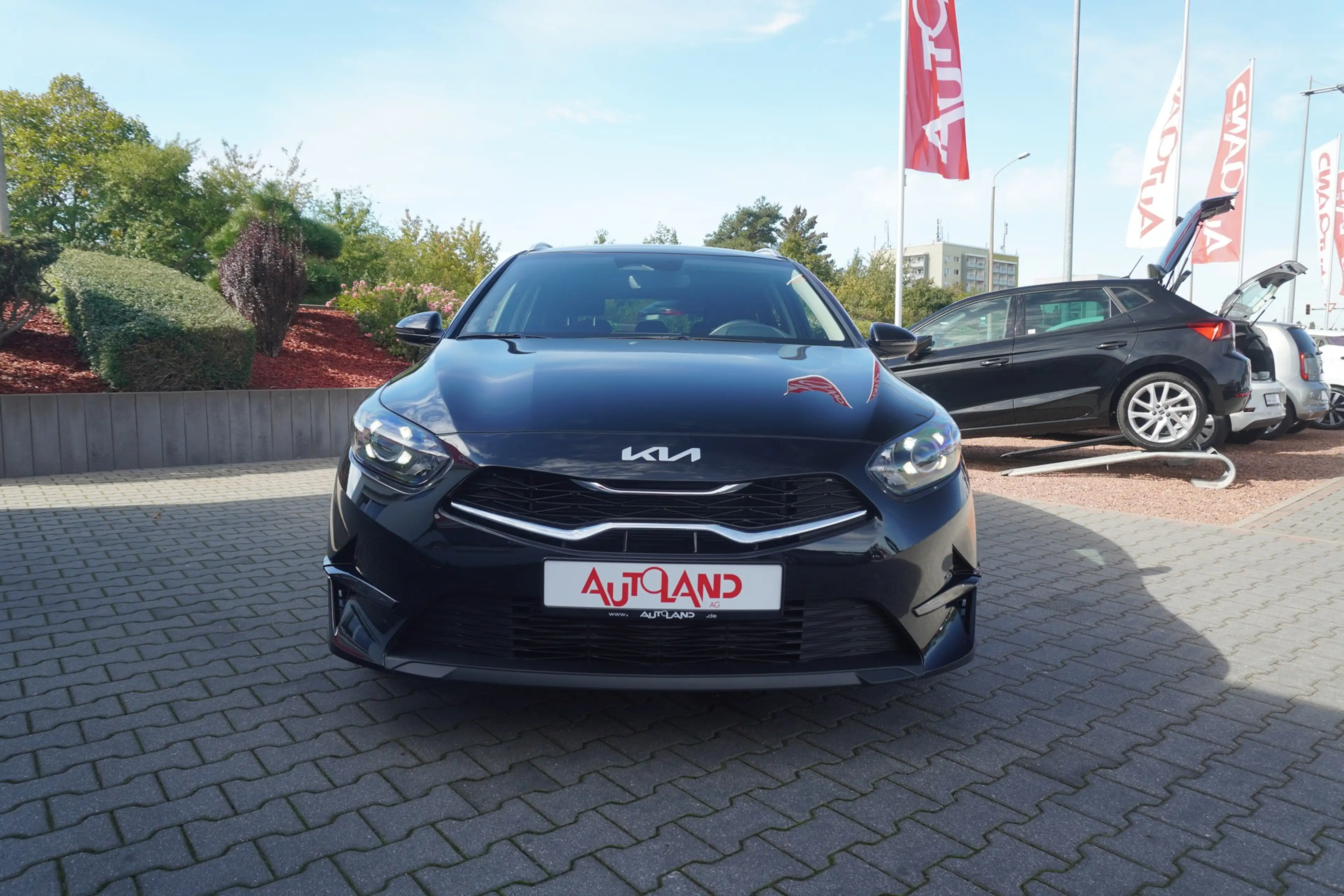 Kia Ceed SW / cee'd SW Ceed SW 1.5 T-GDI Navi Sitzheizung DAB Kamera — photo 8