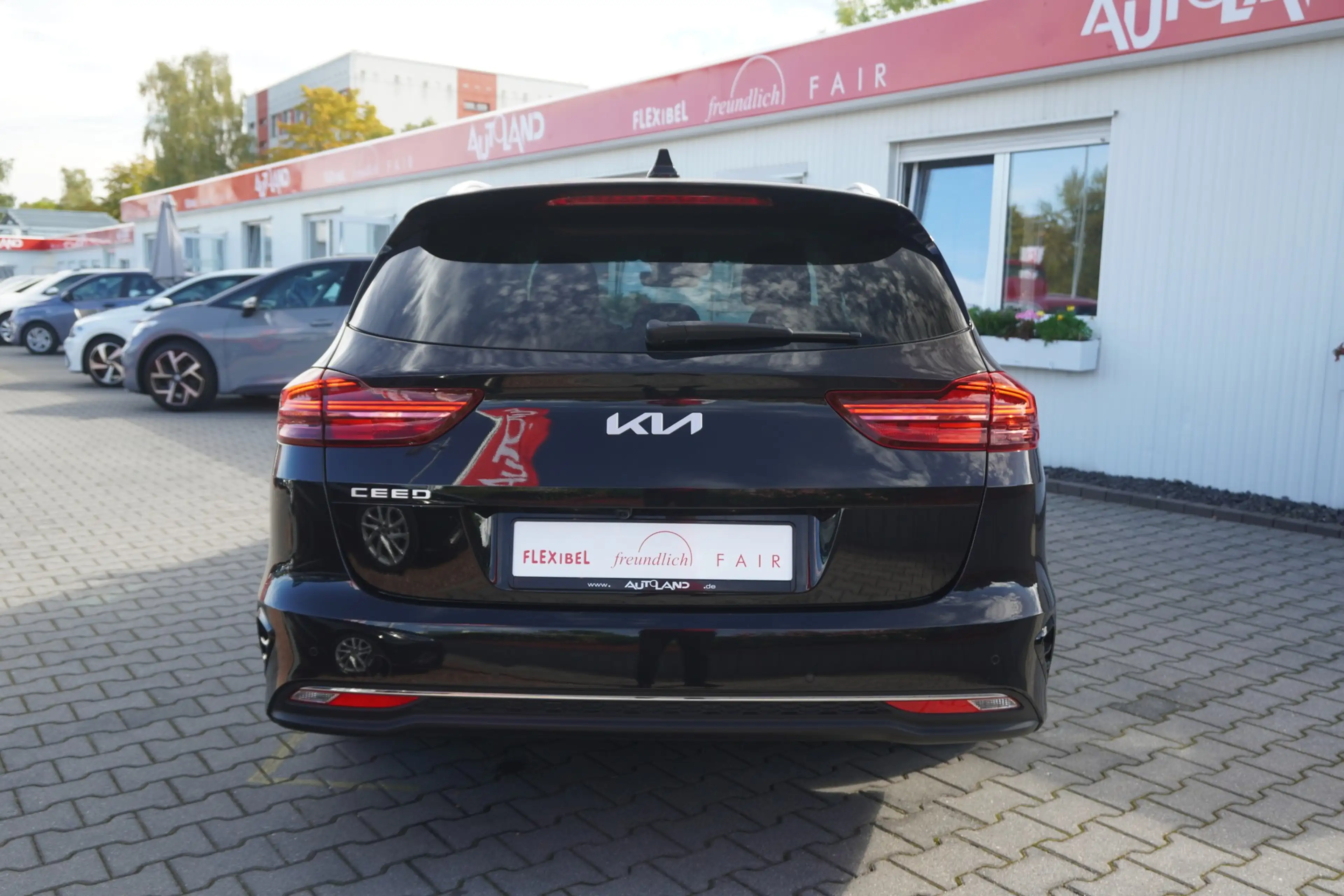 Kia Ceed SW / cee'd SW Ceed SW 1.5 T-GDI Navi Sitzheizung DAB Kamera — photo 5