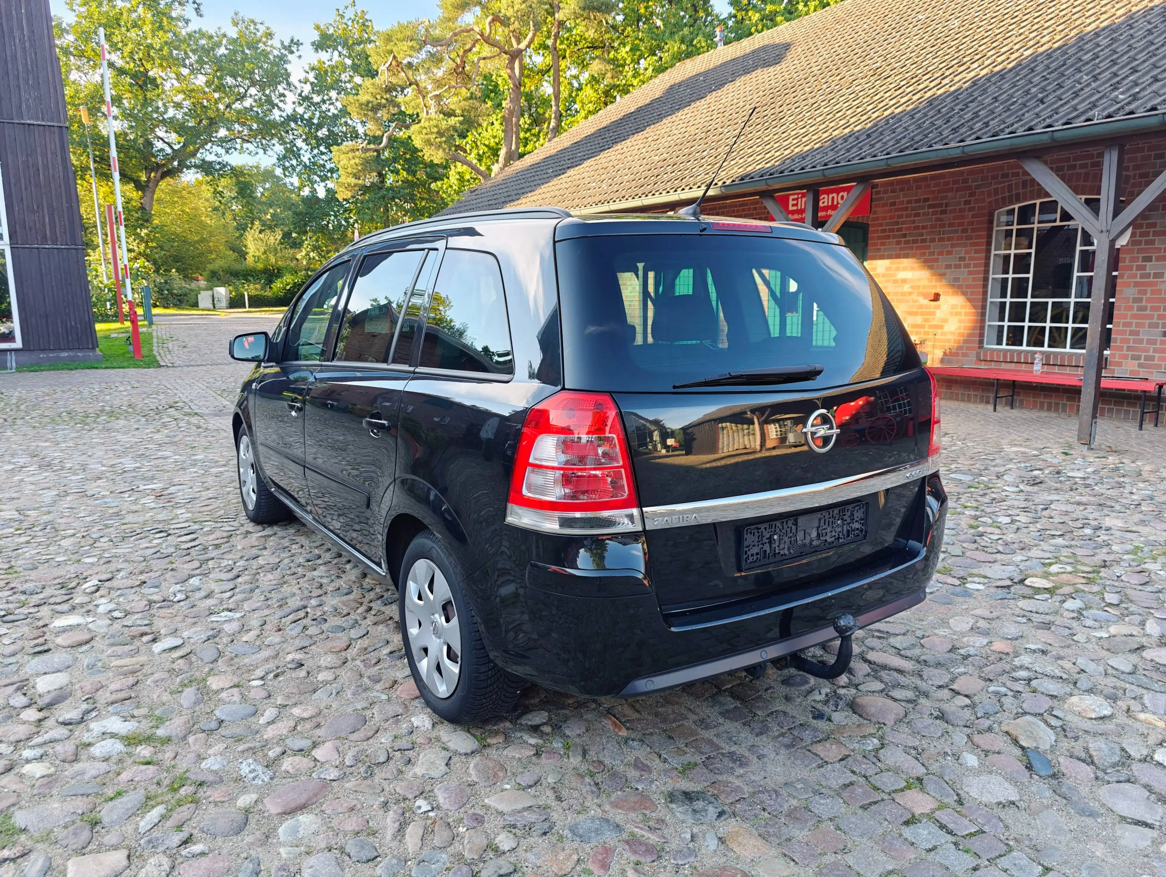Opel Zafira Family 1,7 CDTI 6 Gang Schaltgetriebe/ Navigation / Klimaautomatik — photo 4
