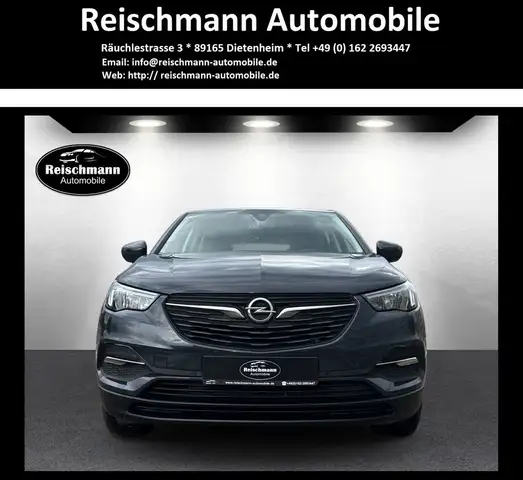 Opel Grandland X 1,2 Cam Sitzh. 8fach