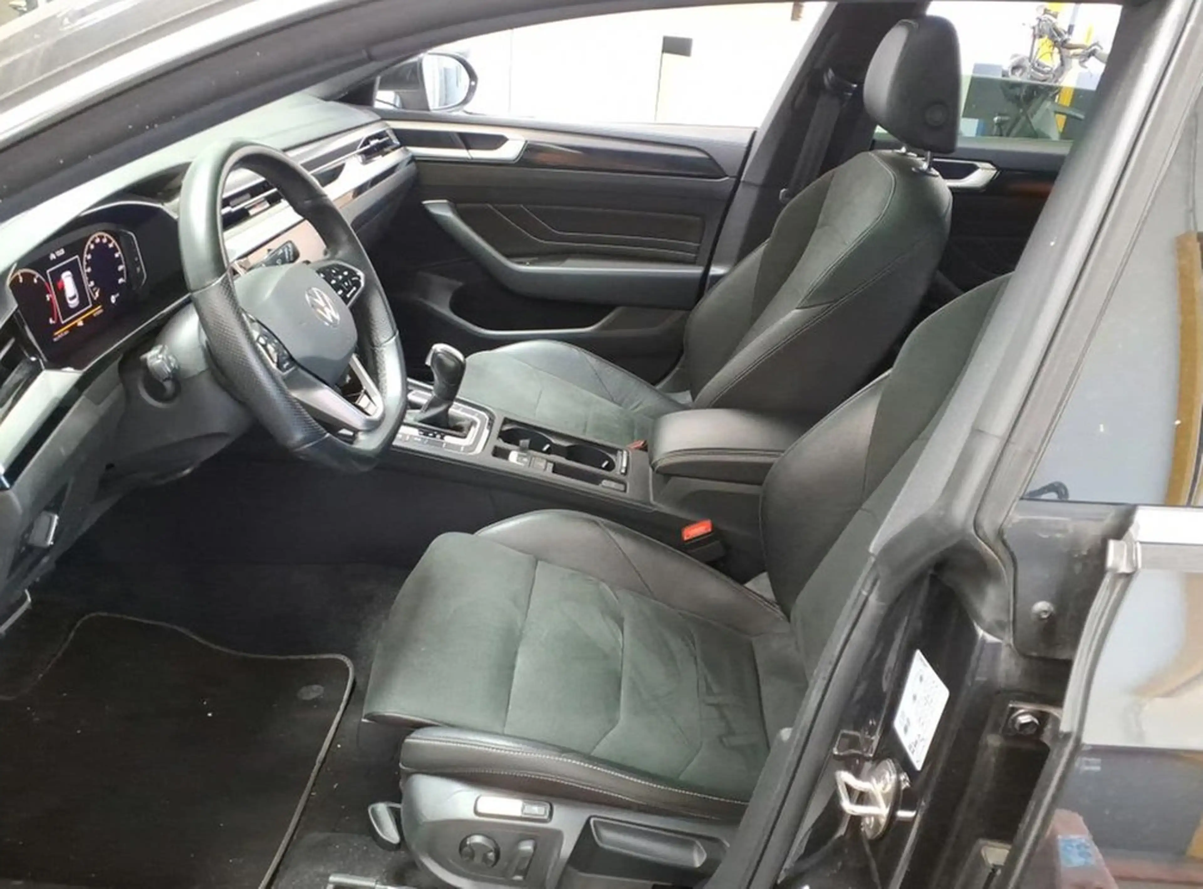 Volkswagen Arteon Shooting Brake 2.0 TDI DSG R-Line 20"Rosario Pa... — photo 4