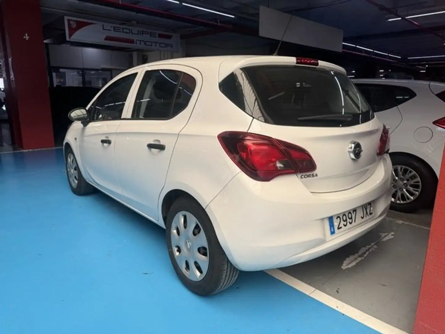 Opel Corsa 1.4 Expression 75 Blanco - 2
