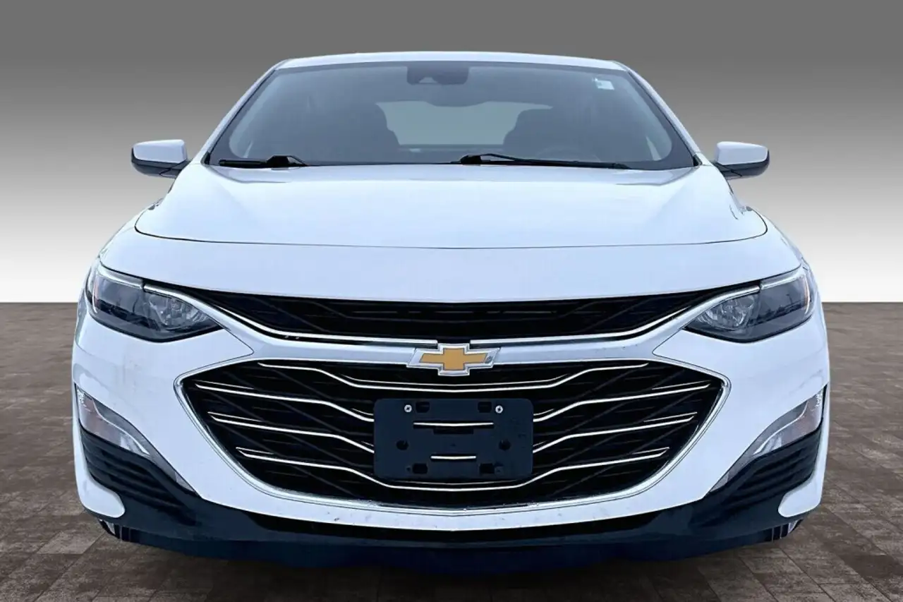 Chevrolet Malibu снимка Chevrolet Malibu
