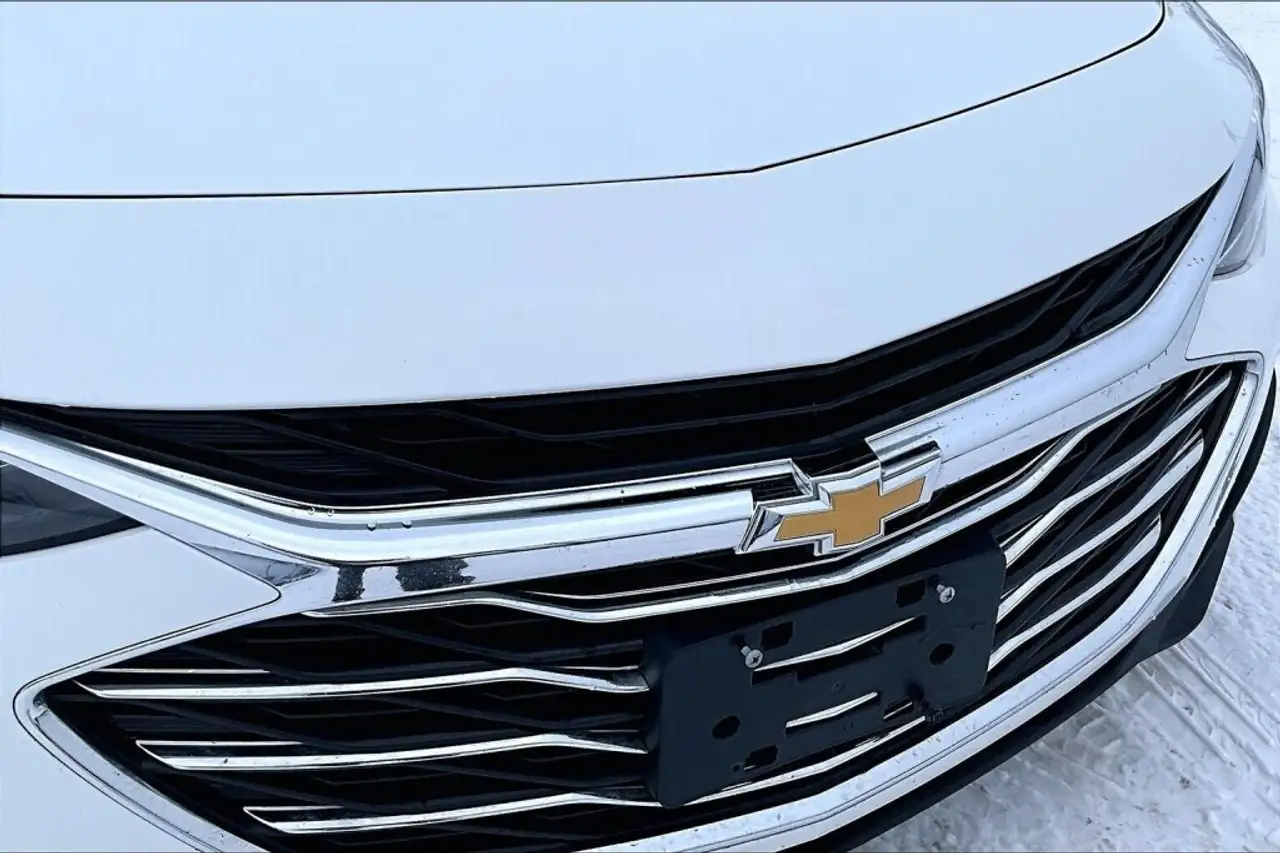 Chevrolet Malibu снимка Chevrolet Malibu