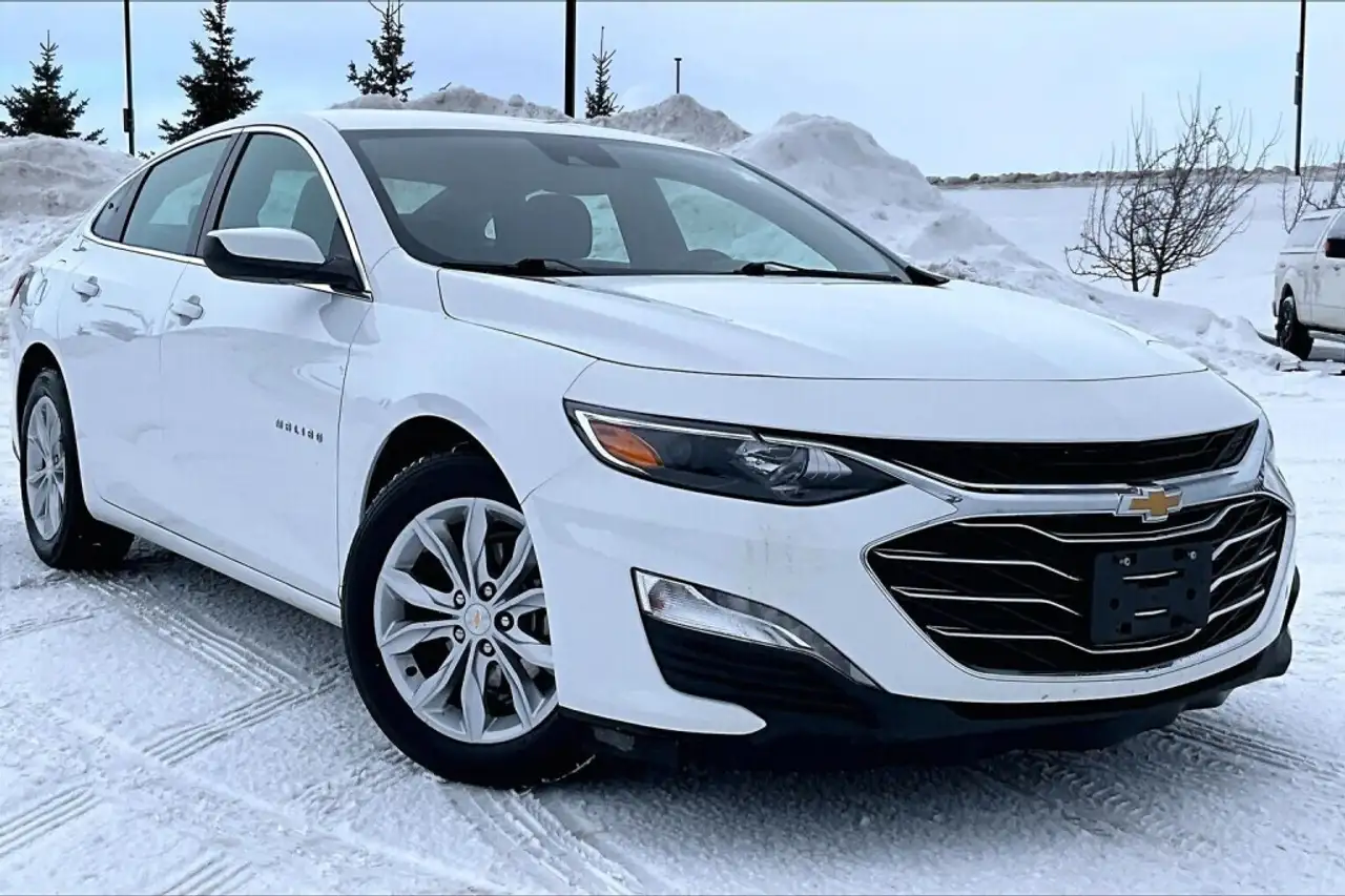 Chevrolet Malibu снимка Chevrolet Malibu