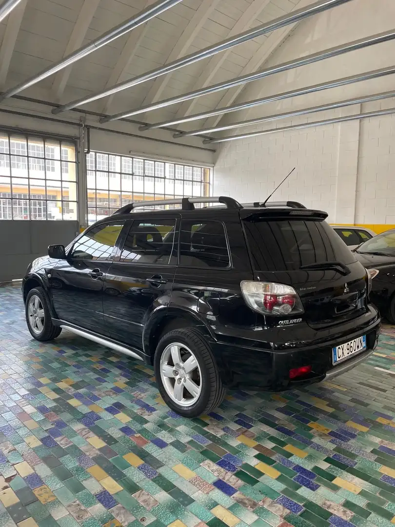 Mitsubishi Outlander 2.0 16v Comfort 4wd GARANZIA 12 MESI - 1