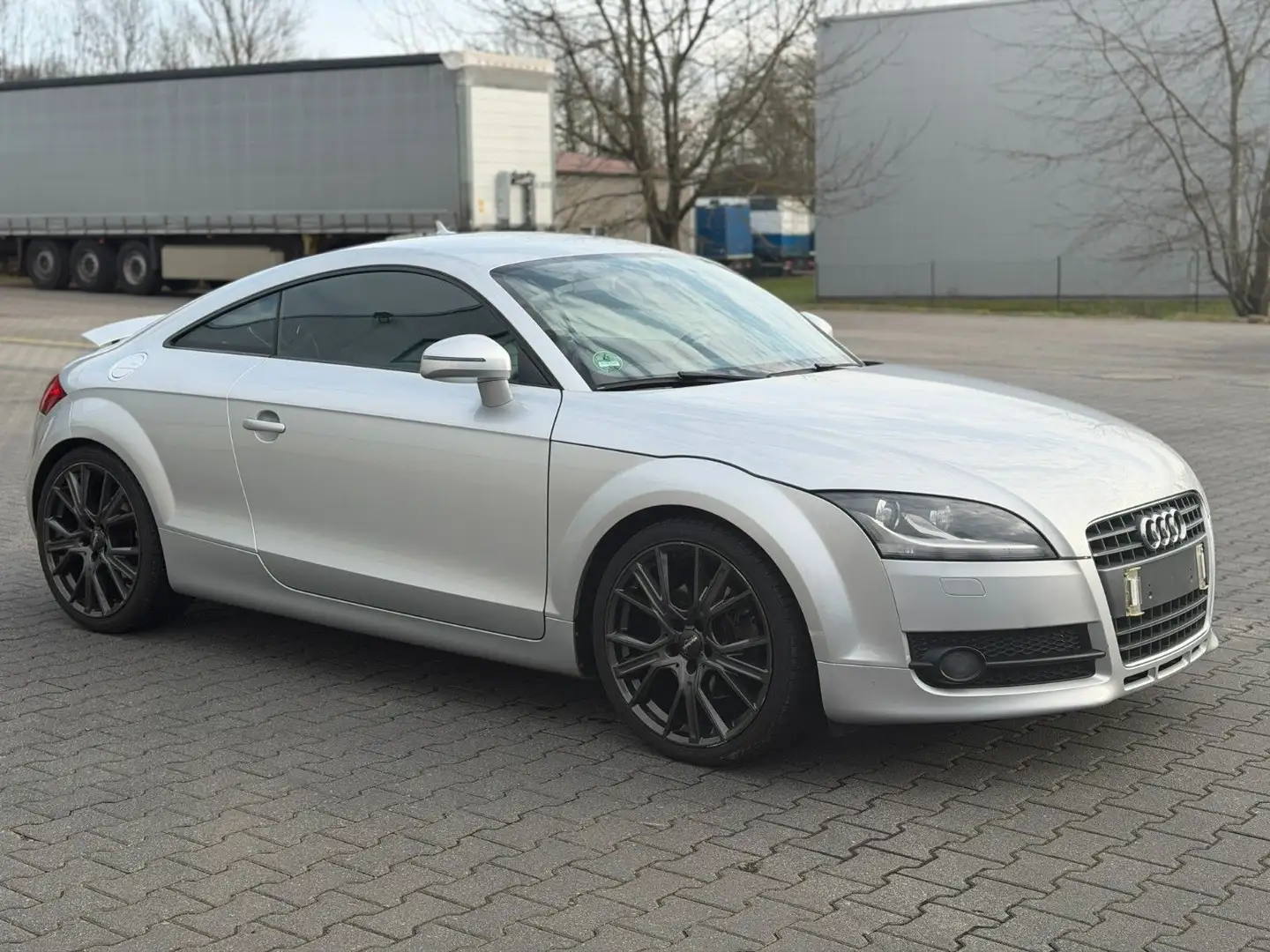 Audi TT Coupe 2.0 TFSI Zahnriemen erneuert* Argent - 1