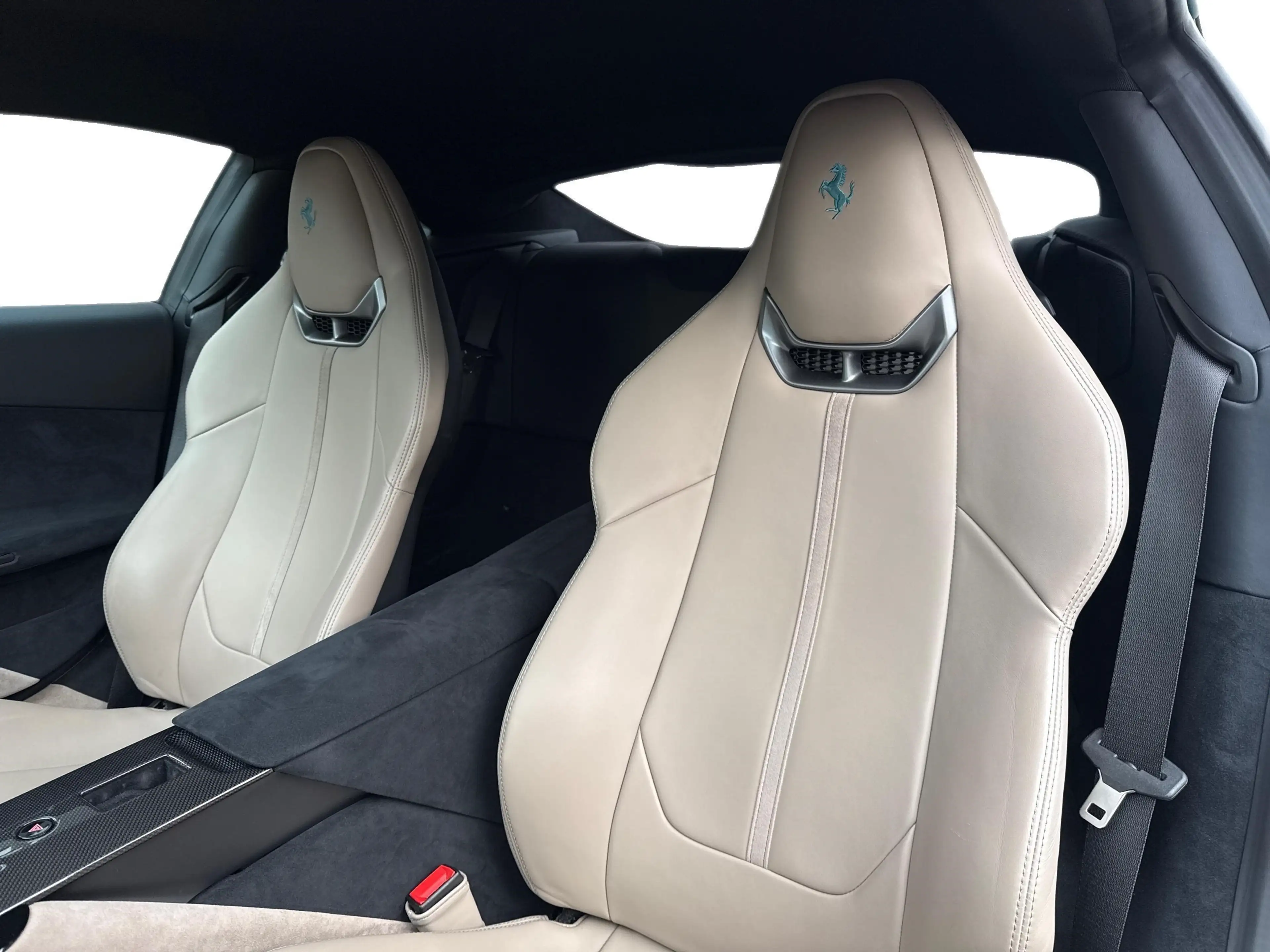 Ferrari Amalfi *Embleme*PDC*Klima*Leder* — photo 15