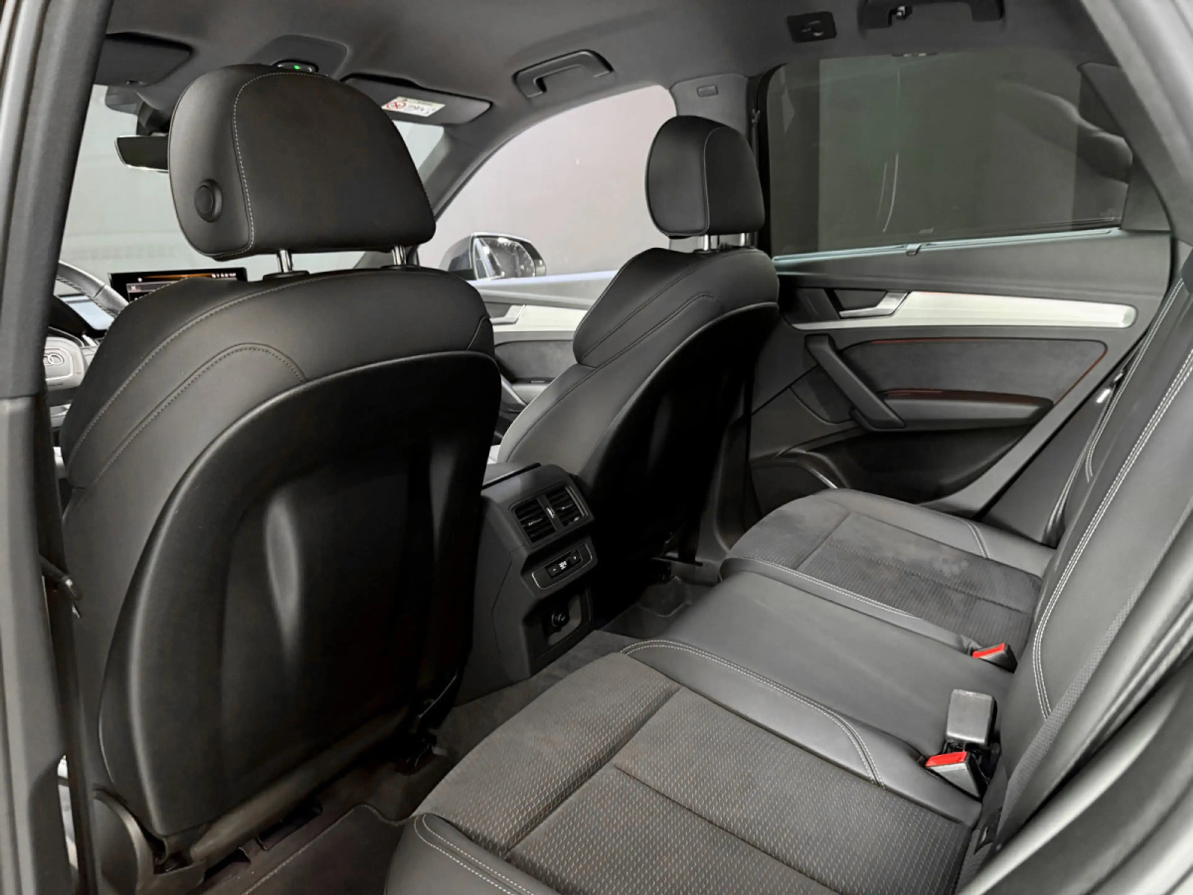 Audi SQ5 Sportback 3.0 TDI quattro — photo 13