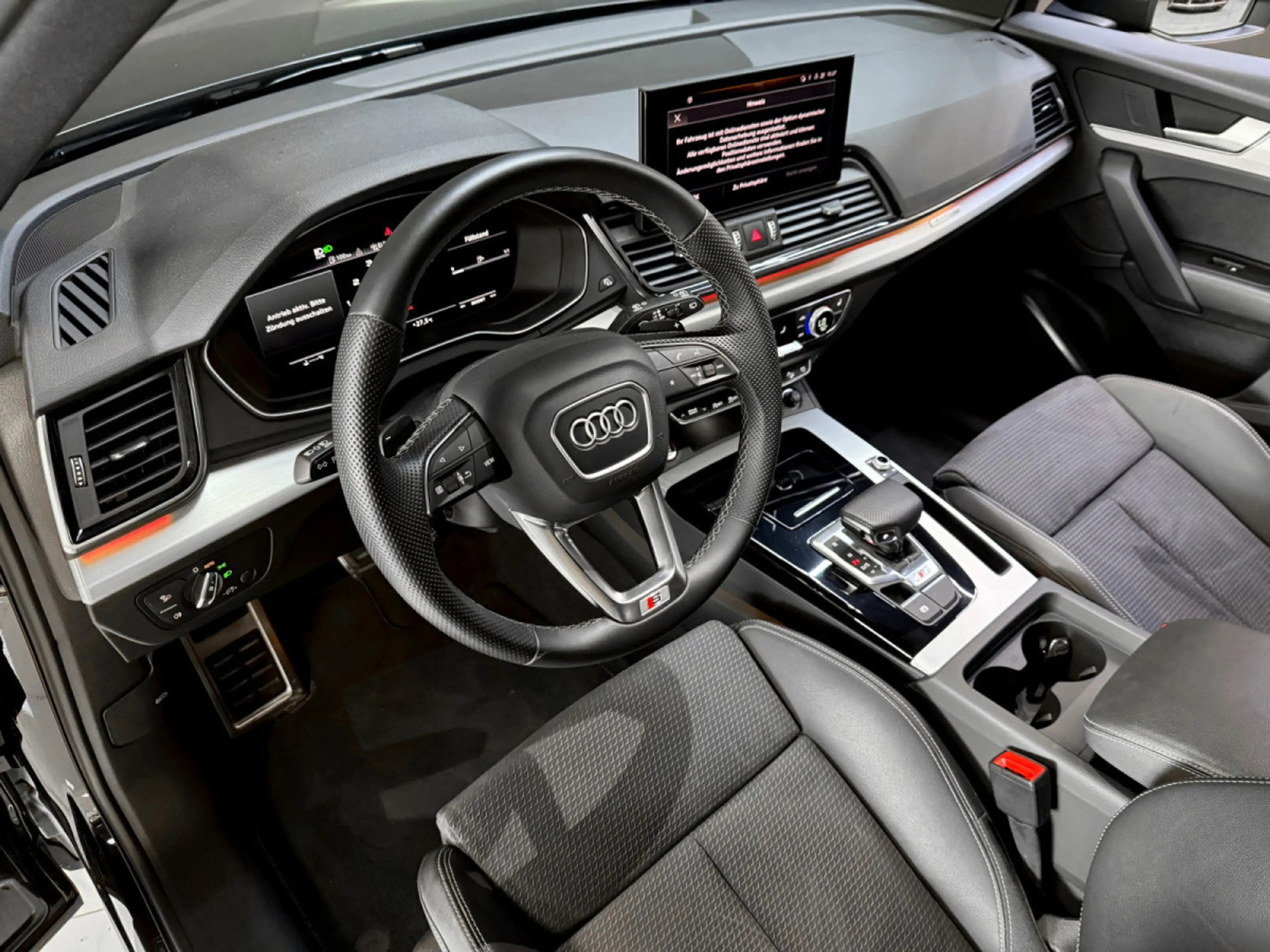 Audi SQ5 Sportback 3.0 TDI quattro — photo 10