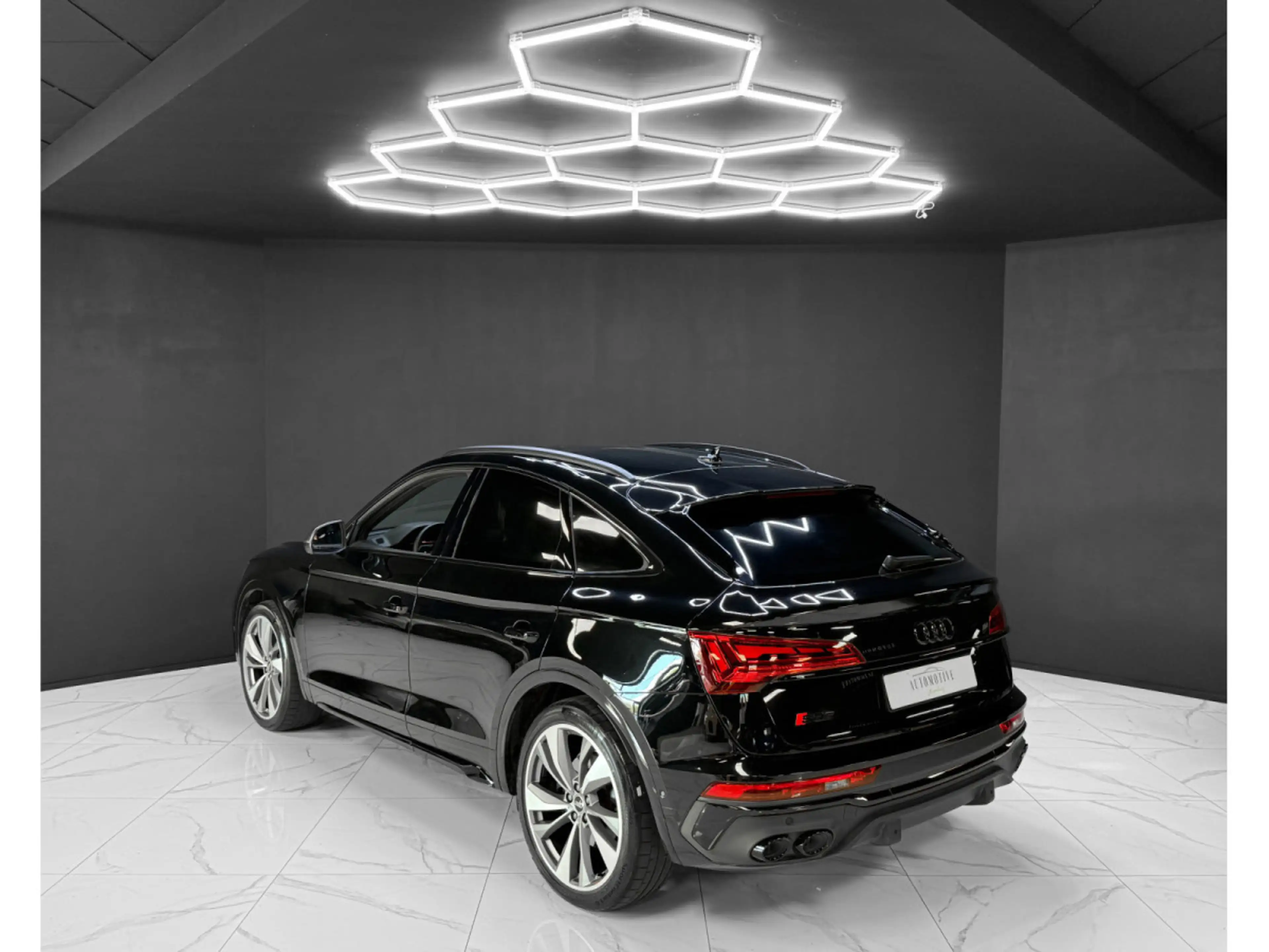 Audi SQ5 Sportback 3.0 TDI quattro — photo 3
