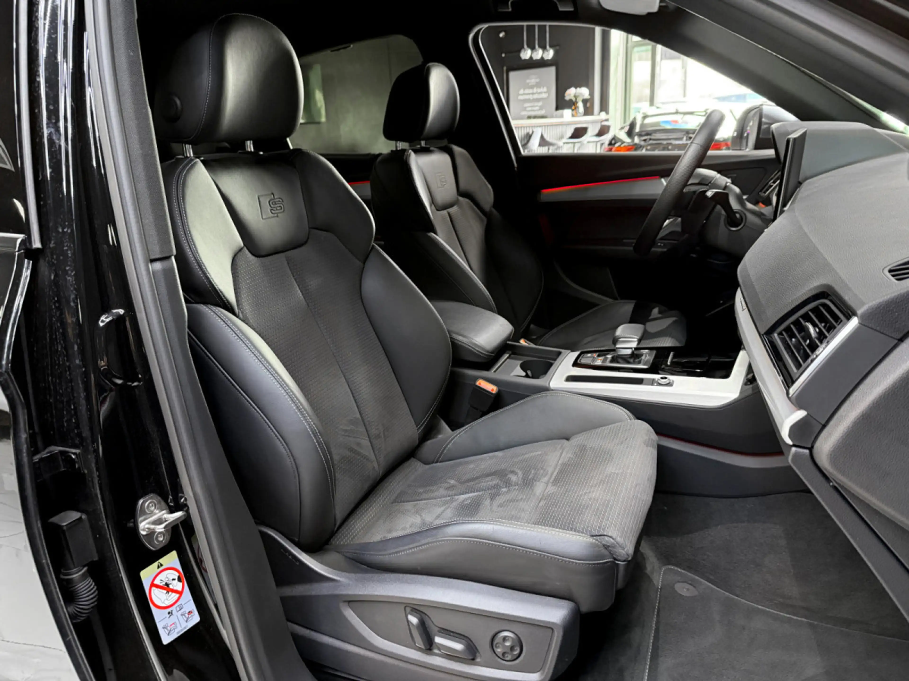 Audi SQ5 Sportback 3.0 TDI quattro — photo 12