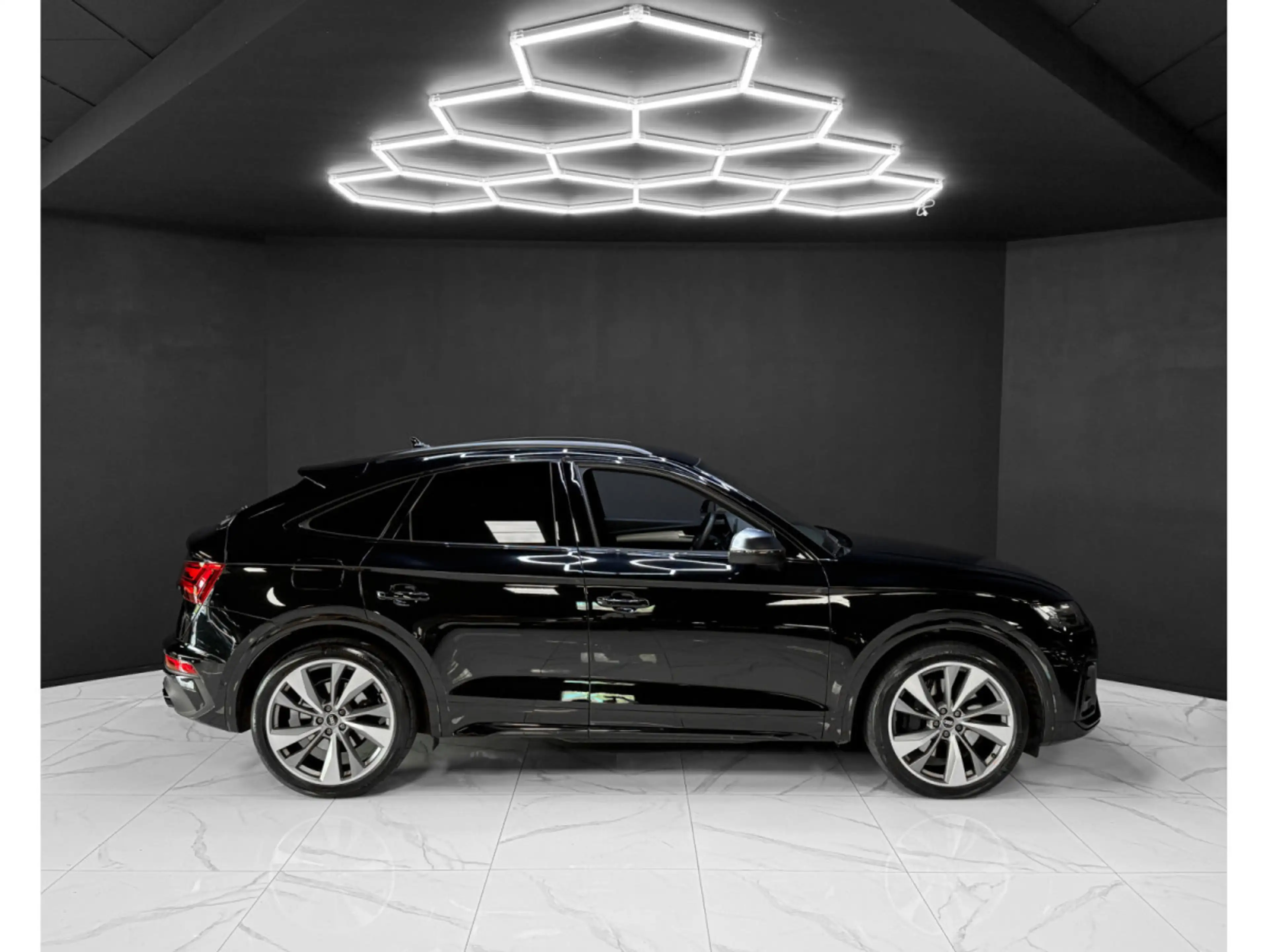 Audi SQ5 Sportback 3.0 TDI quattro — photo 6