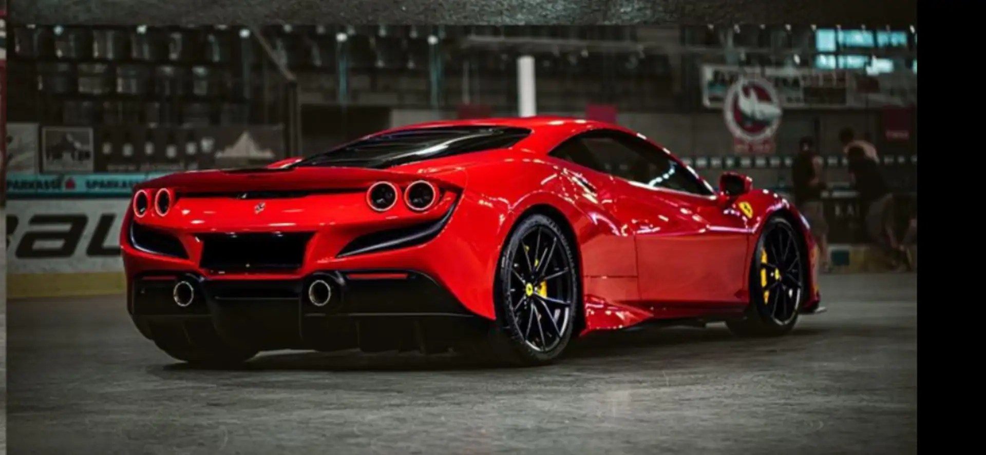 Ferrari F8 Tributo Rossa Scuderia Rot - 1