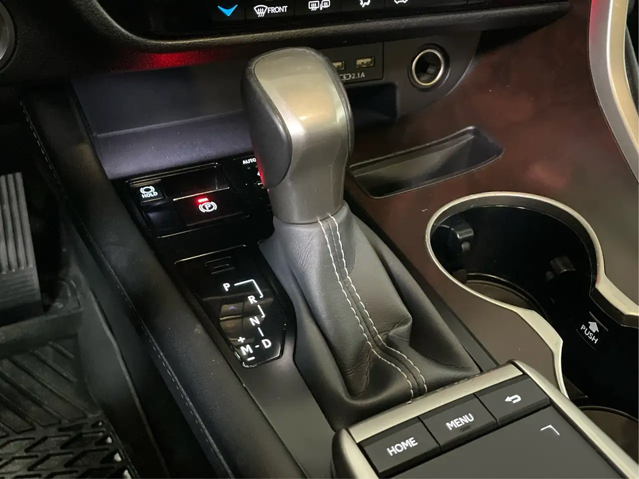Lexus RX снимка Lexus RX