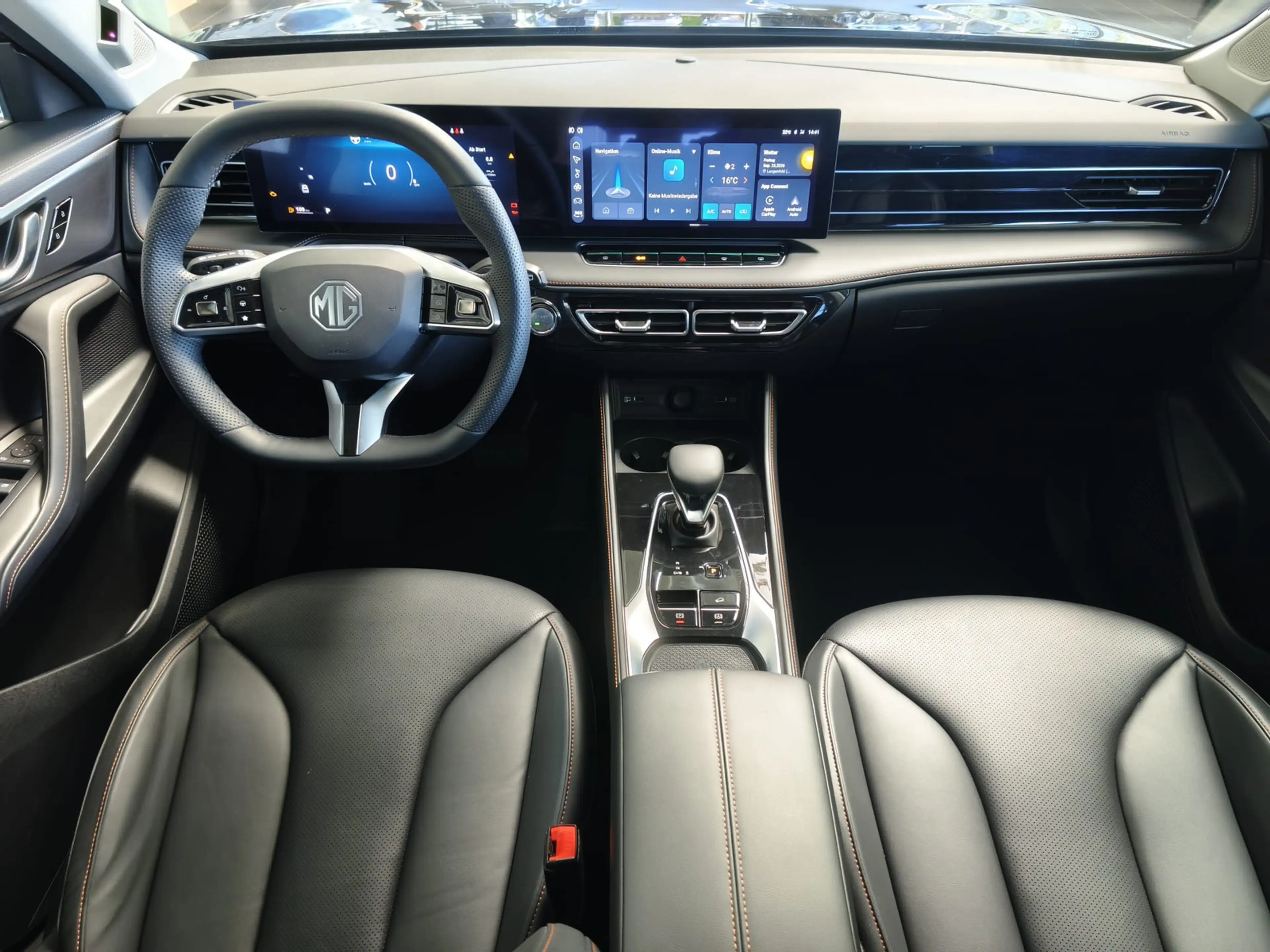 MG HS 1.5 T GDI 125 kW Luxury Aut./LED/LEDER/|360° — photo 12