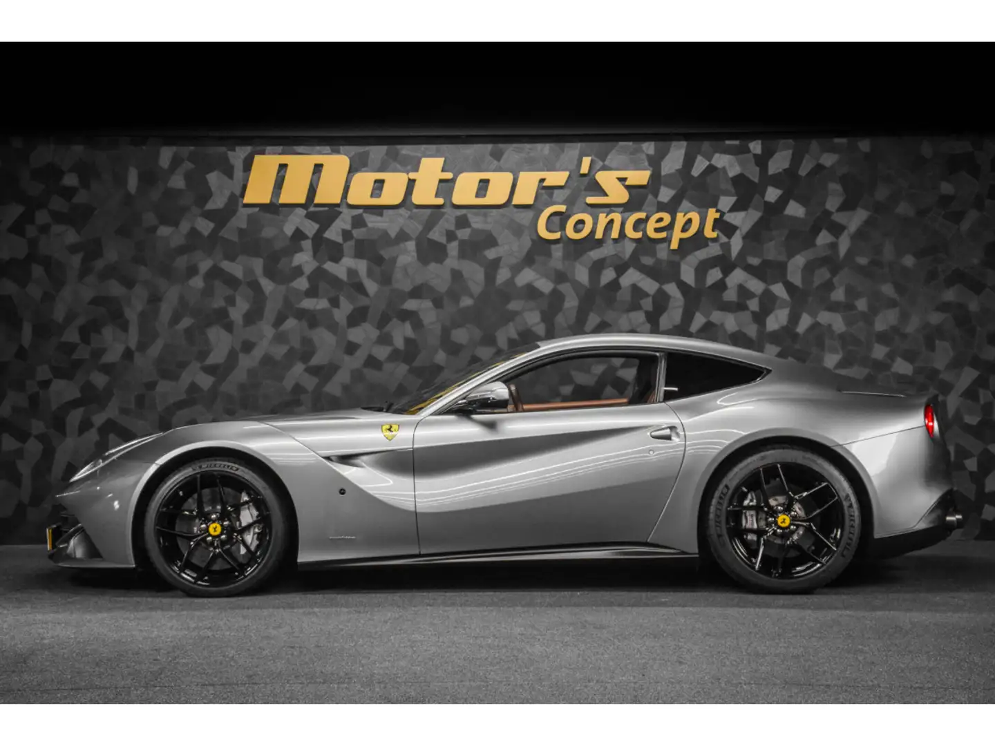 Ferrari F12 6.3 V12 - GRIGIO TITANIO Argent - 2