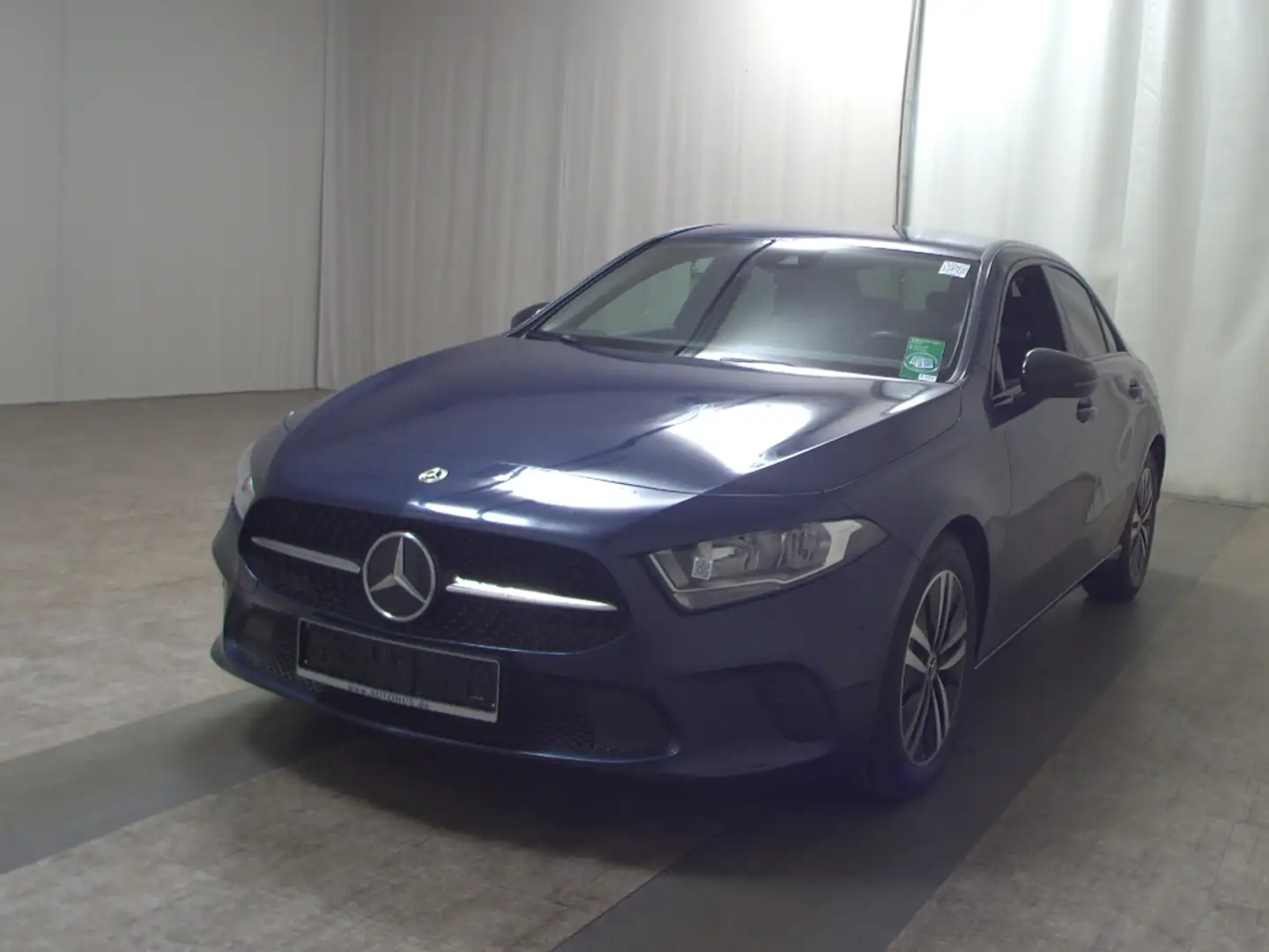 Mercedes-Benz A 180 d Progressive T-Leder Navi Burmester Blau - 2