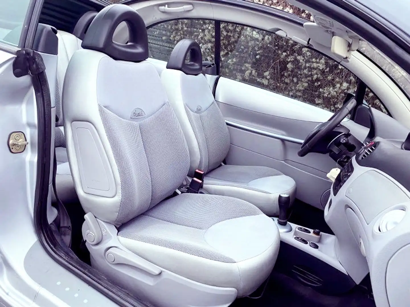 Citroen C3 C3 Pluriel Gris - 2