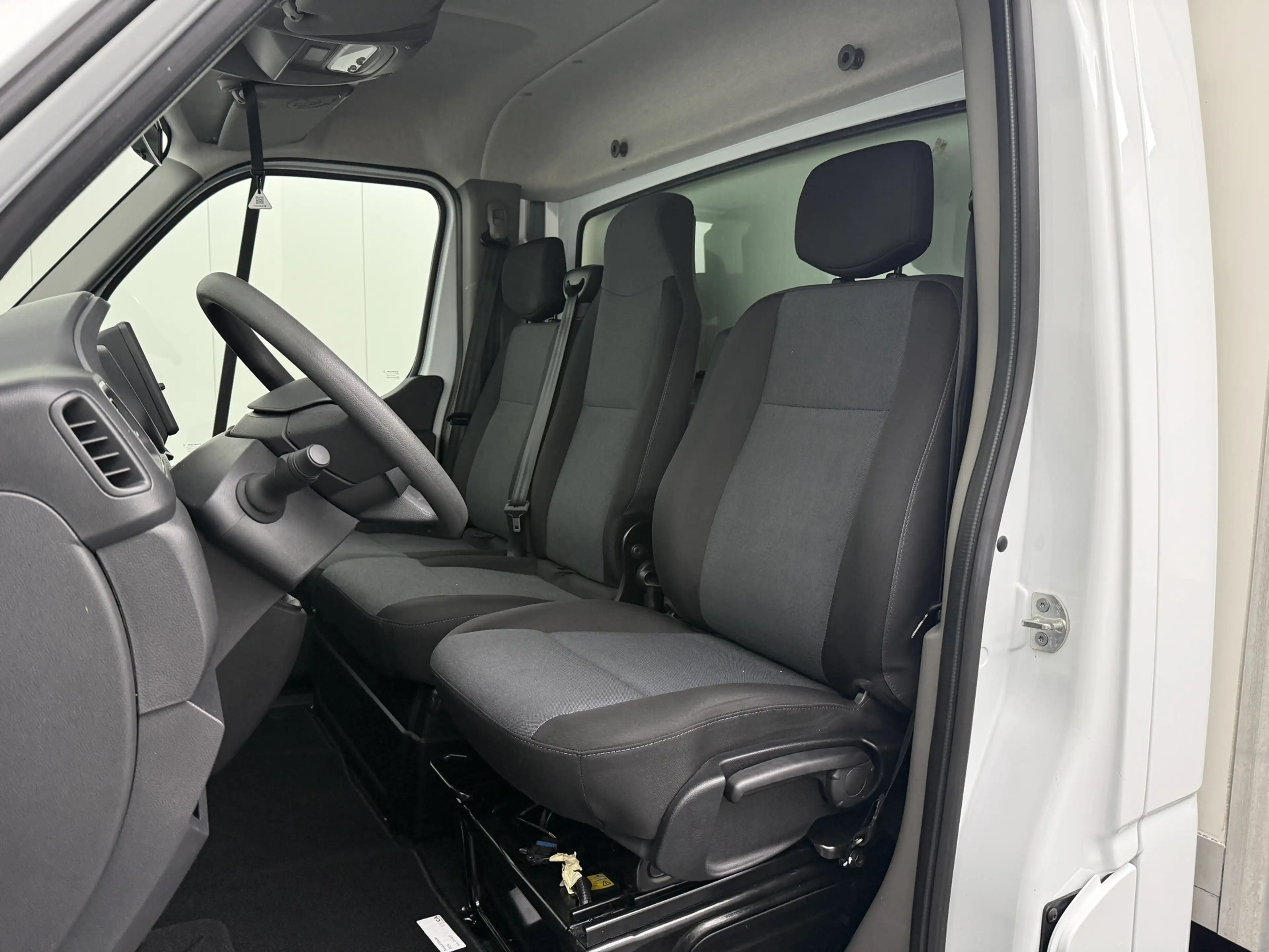 Renault Master 2.3DCI 165PK Dubbellucht Bakwagen+Laadklep | Daksp — photo 18