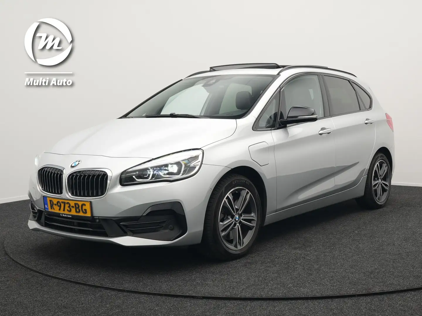 BMW 225 2-serie Active Tourer 225xe iPerformance Sportline Grijs - 1