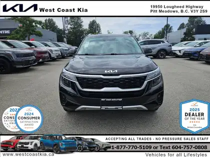Black 2023 Kia Seltos SUV / Crossover Front-Wheel Drive Continuously Variable Transmission