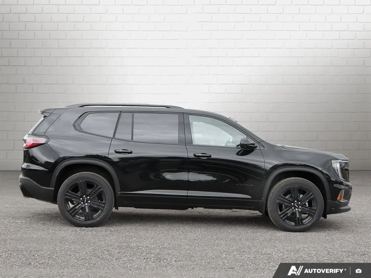 GMC Acadia photo GMC Acadia
