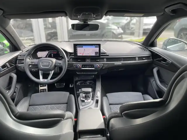 Audi S4 Avant view 12