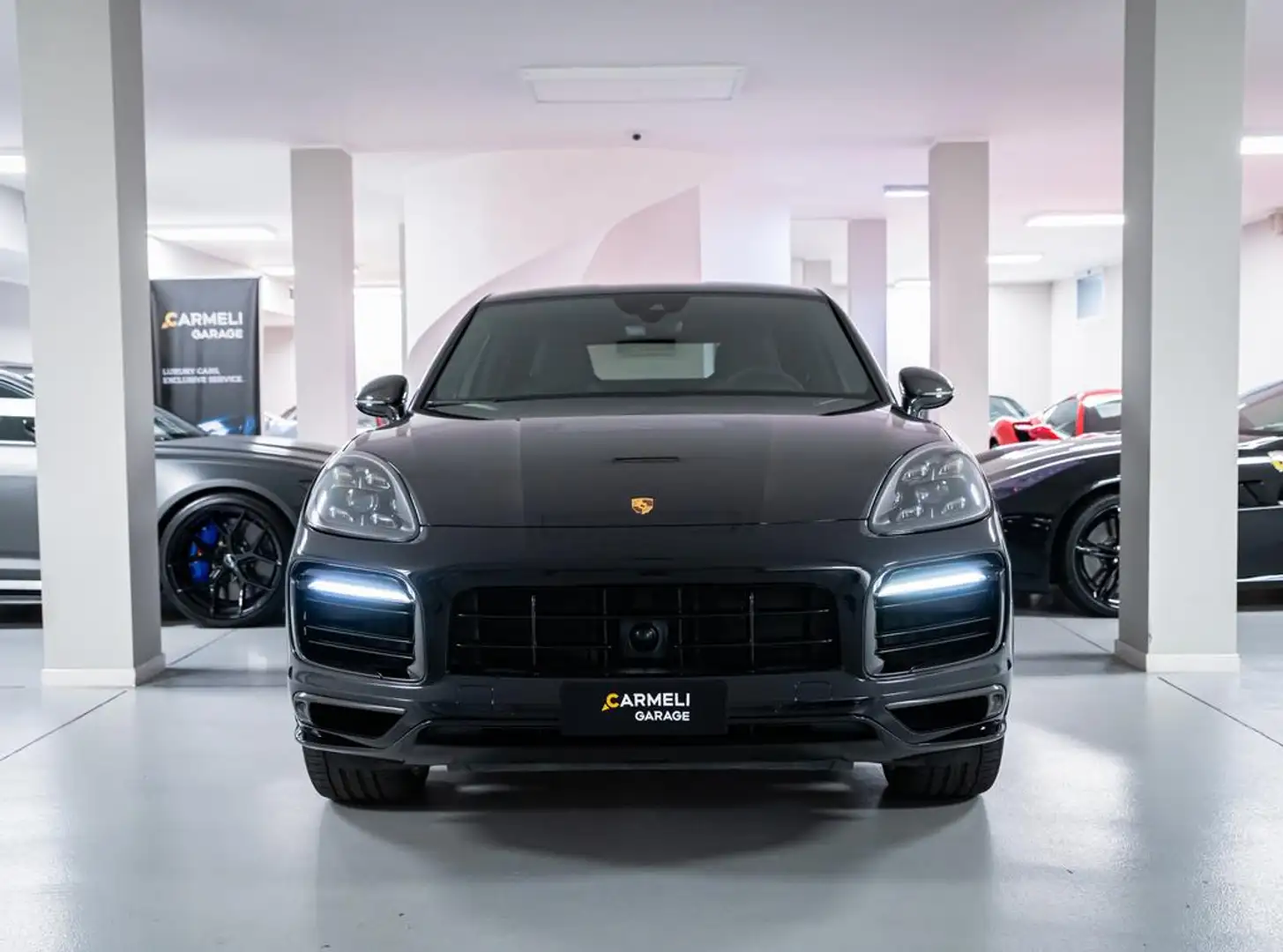 Porsche Cayenne Coupé 3.0 V6 E-Hybrid -PACK SPORT Schwarz - 2