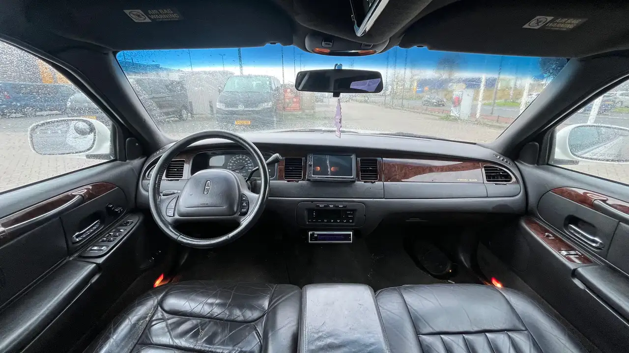 Lincoln Town Car 4.6 Signature, foto 6
