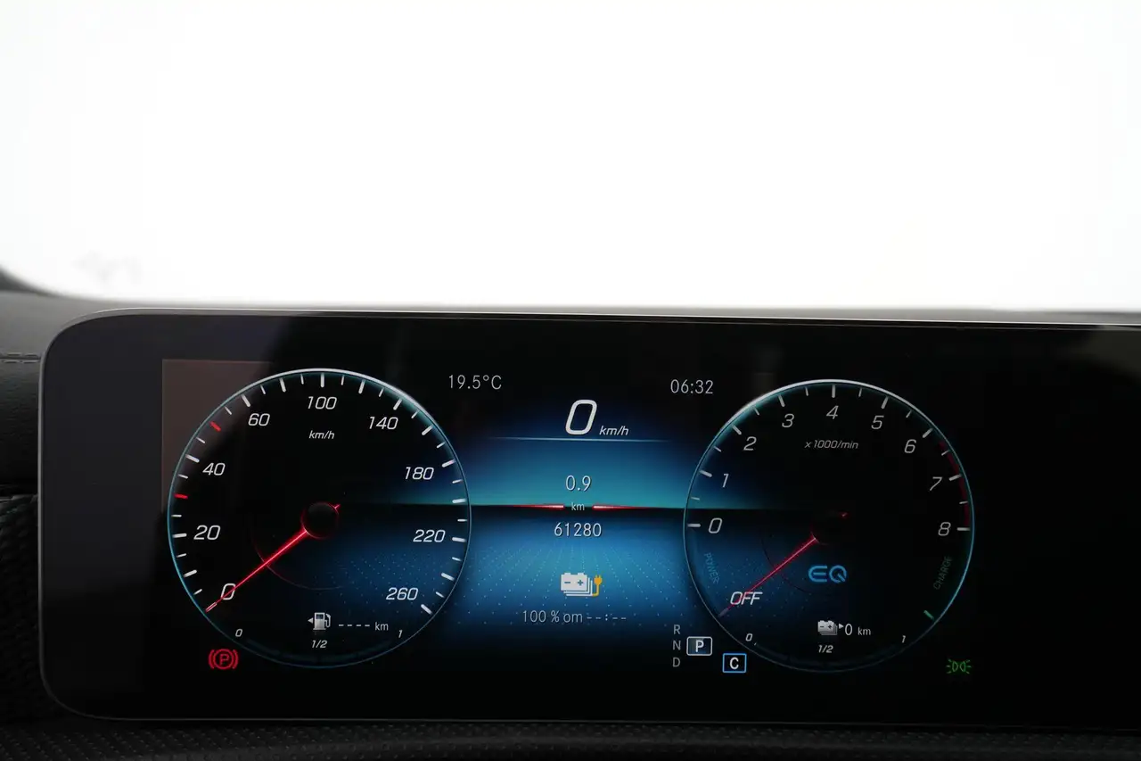 Mercedes-Benz CLA 250 e Shooting Brake Luxury Line 14