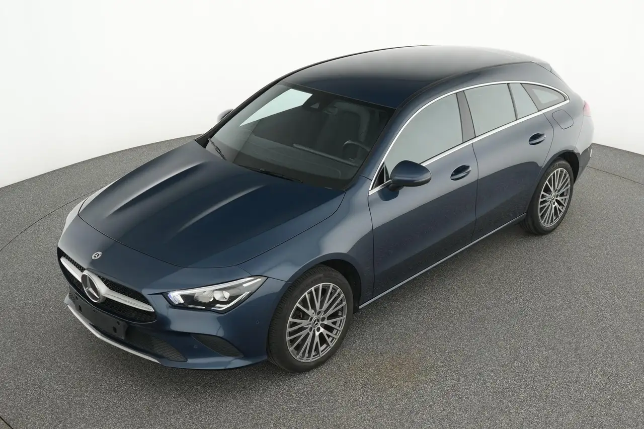 Mercedes-Benz CLA 250 e Shooting Brake Luxury Line 11